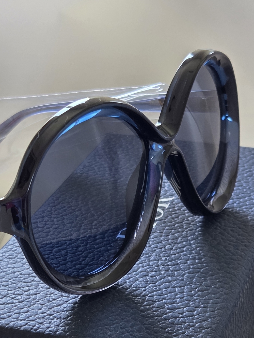 Authentic Brand New CHRISTIAN DIOR Women Blue Round Sunglasses - Picture 3 of 10